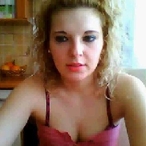 Profil de Anella, 23 ans, Escort bi à Pecq (Hainaut)